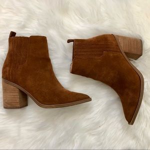 STEVE MADDEN CHANDLER COGNAC SUEDE  SIZE 6 WOMENS